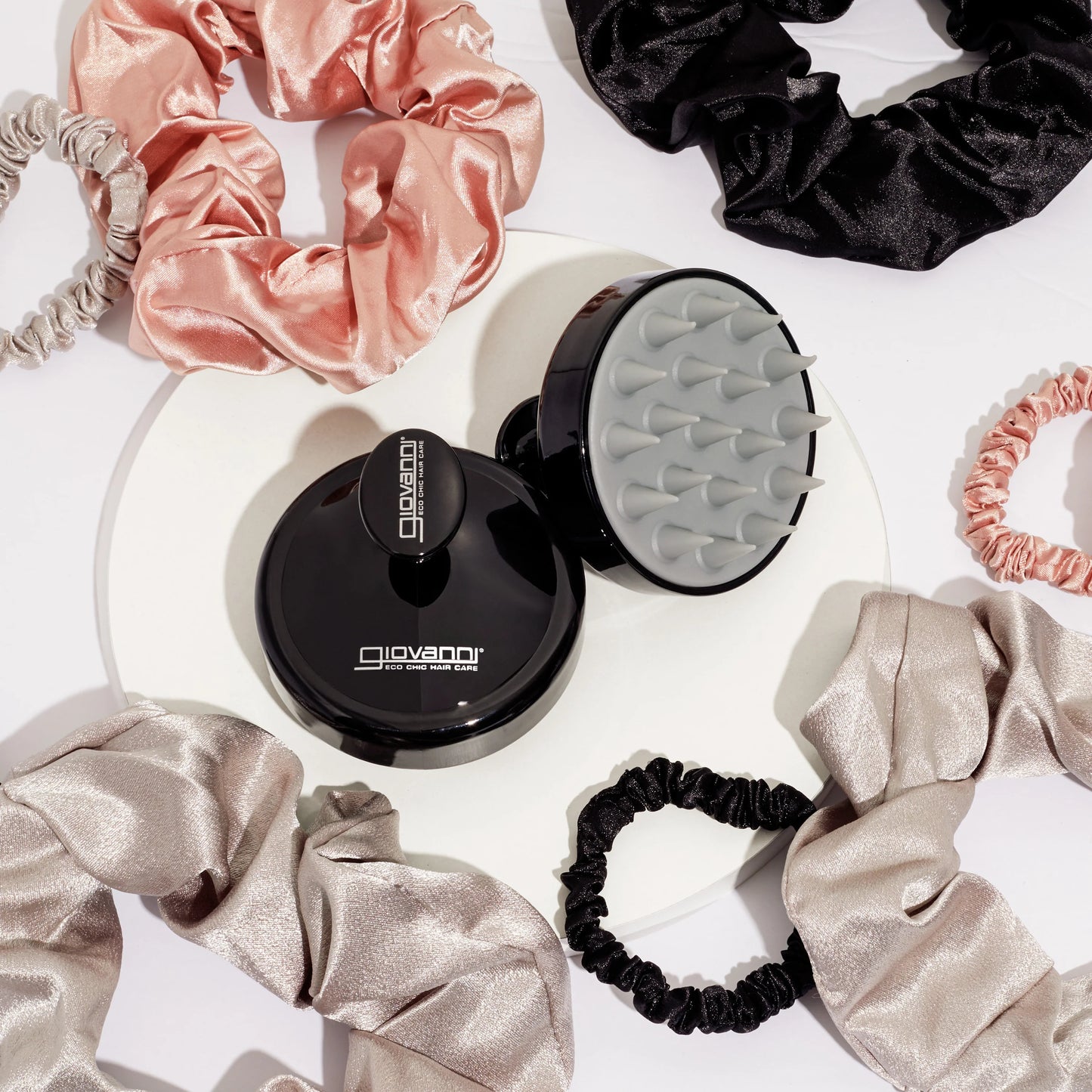 Giovanni Scalp Massager & Shampoo Brush